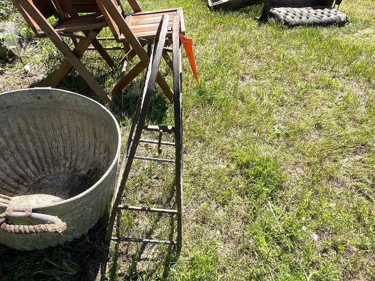 #3239-•-galvanized-washtubs-and-firewood-holder-image-11