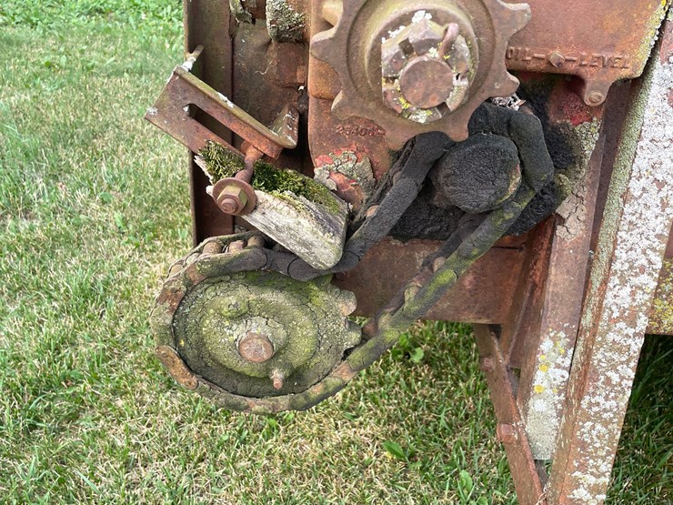 #2265-•-spreader-wagon-image-13