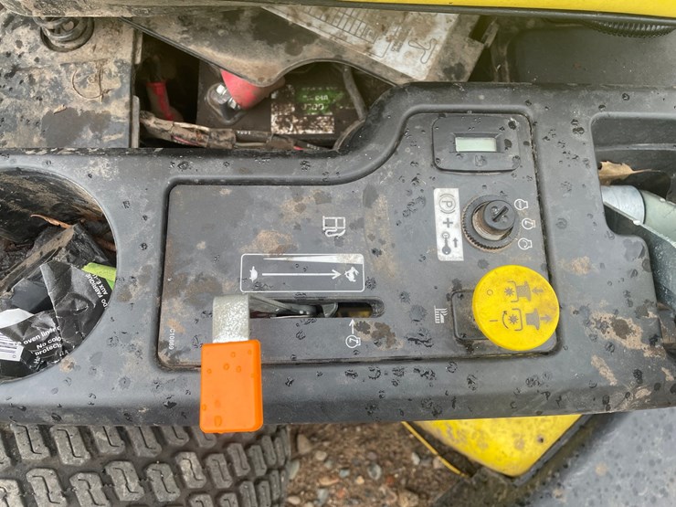 john-deere-la-image-8