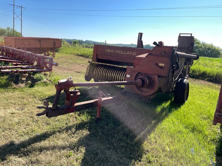 new-holland-315-image-1