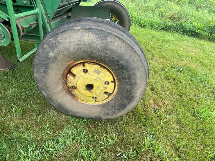 john-deere-4420-image-59