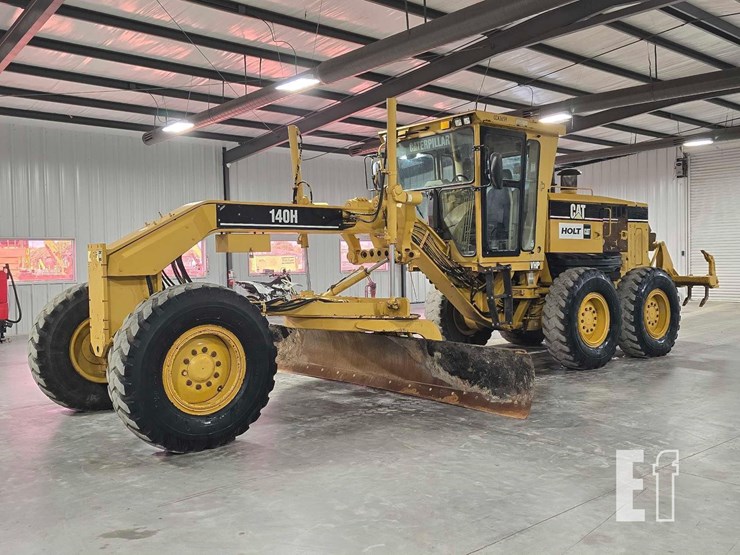 2007-caterpillar-140h-image-1