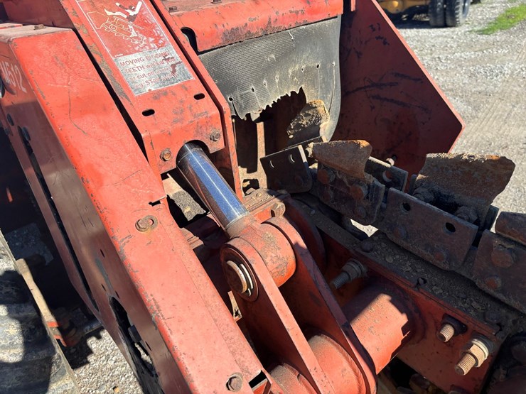 2001-ditch-witch-5110-image-45