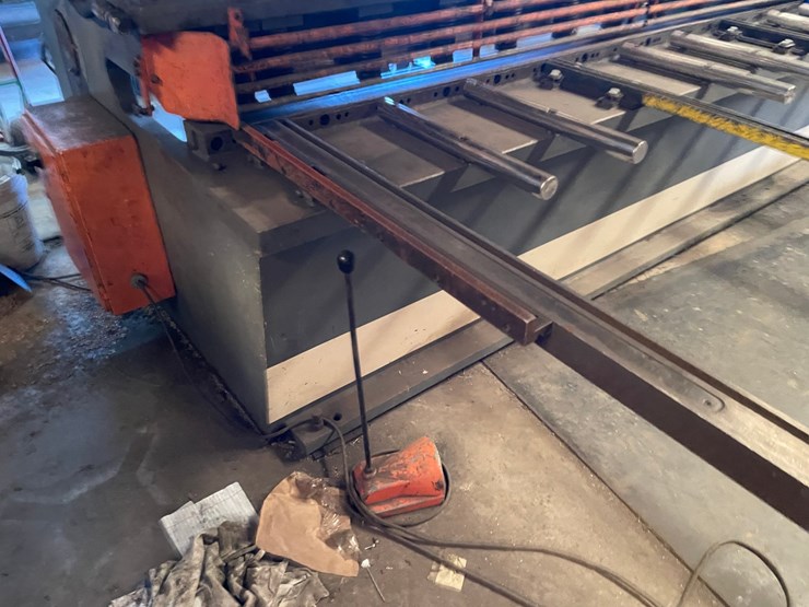 #1300-•-heller-10'-sheet-metal-shear-image-9