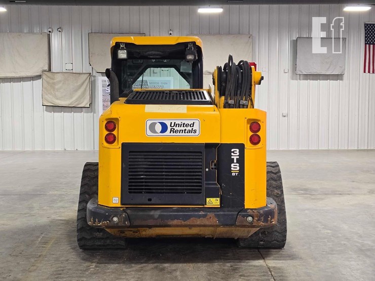 2020-jcb-3ts-8t-image-8