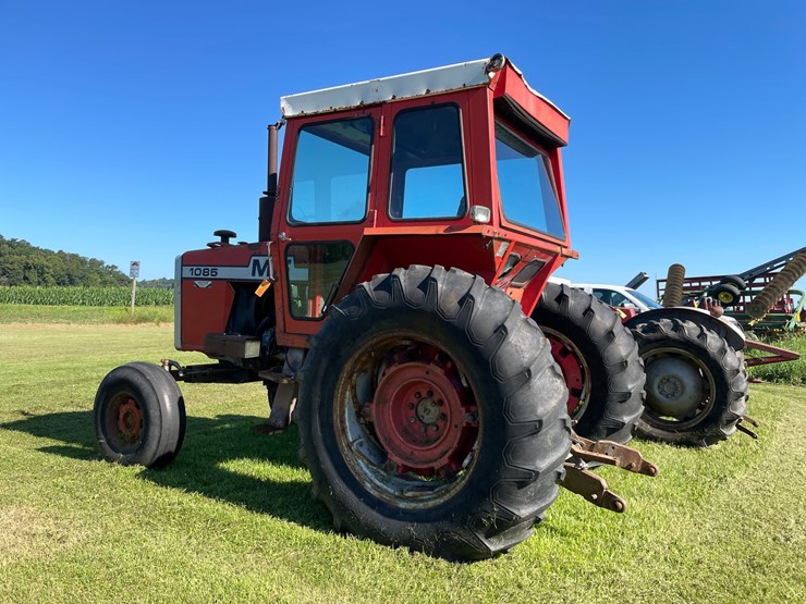 massey-ferguson-1085-image-6