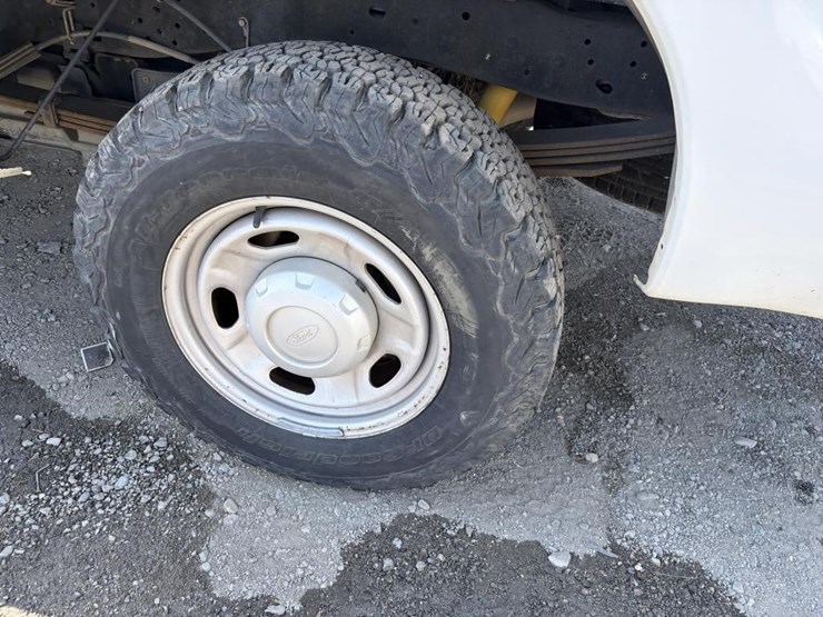 2011-ford-f250-image-5