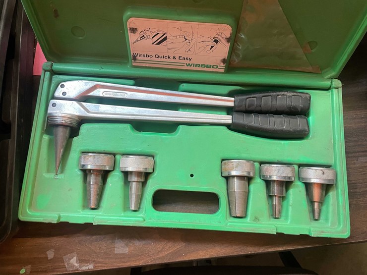 #4065-•-wirsbo-kit-with-(2)-reamer-sets-image-7