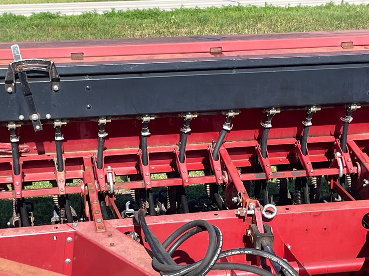 case-ih-5100-image-27