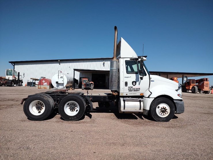 2012-international-prostar-image-6