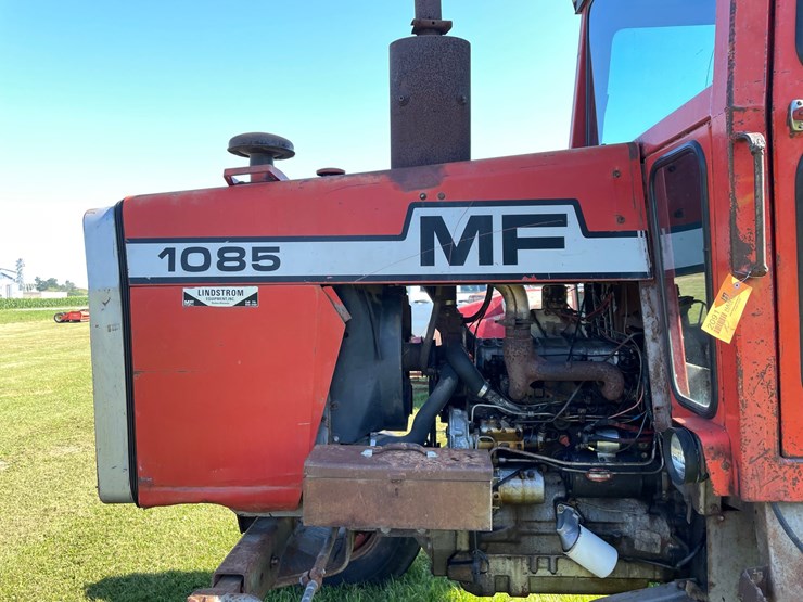 massey-ferguson-1085-image-11