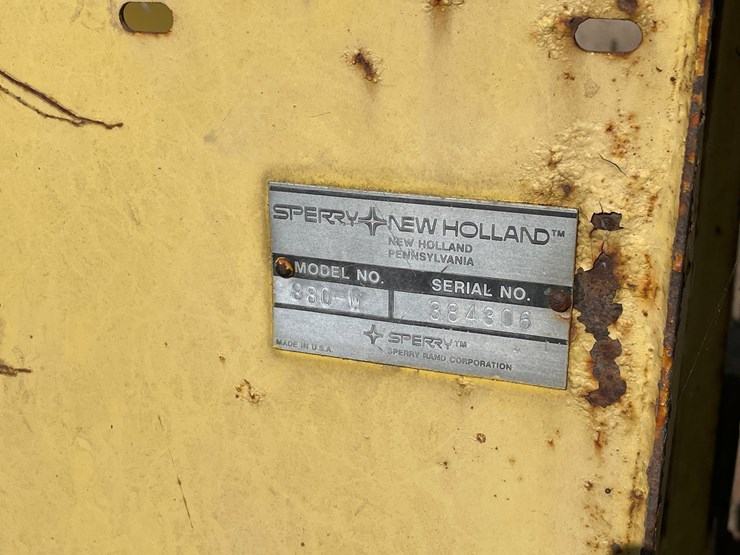 new-holland-880-image-20