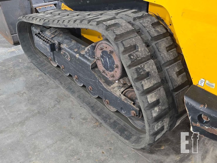 2020-jcb-3ts-8t-image-26