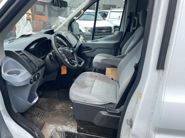 2018-ford-transit-image-45