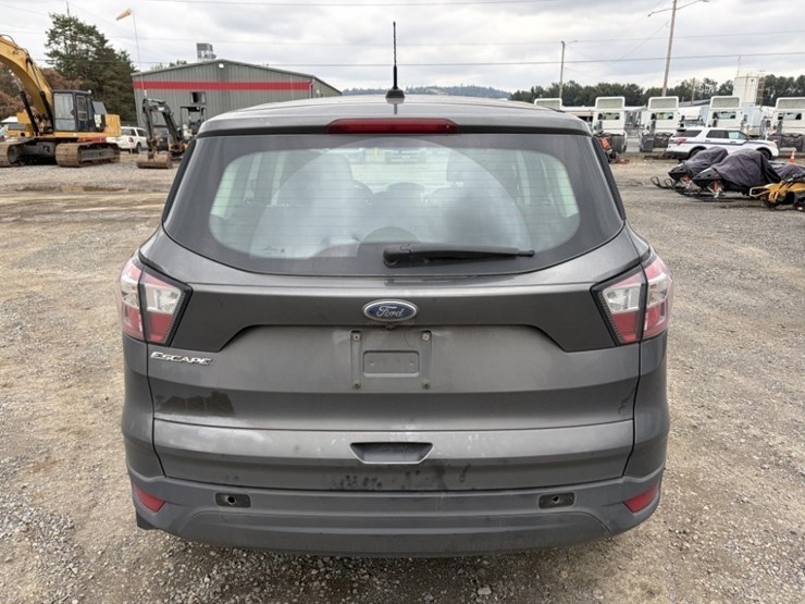 2017-ford-escape-image-5