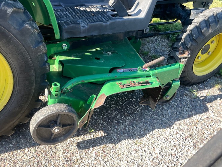 john-deere-4010-image-18