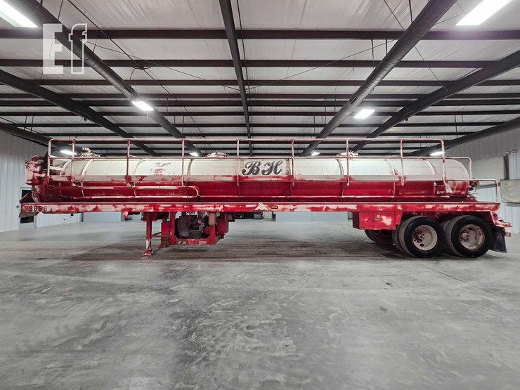 2009-troxell-tanker-image-5