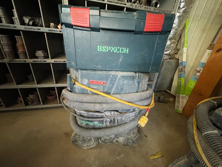 #4010-•-bosch-vac0908-dust-extractor-image-1