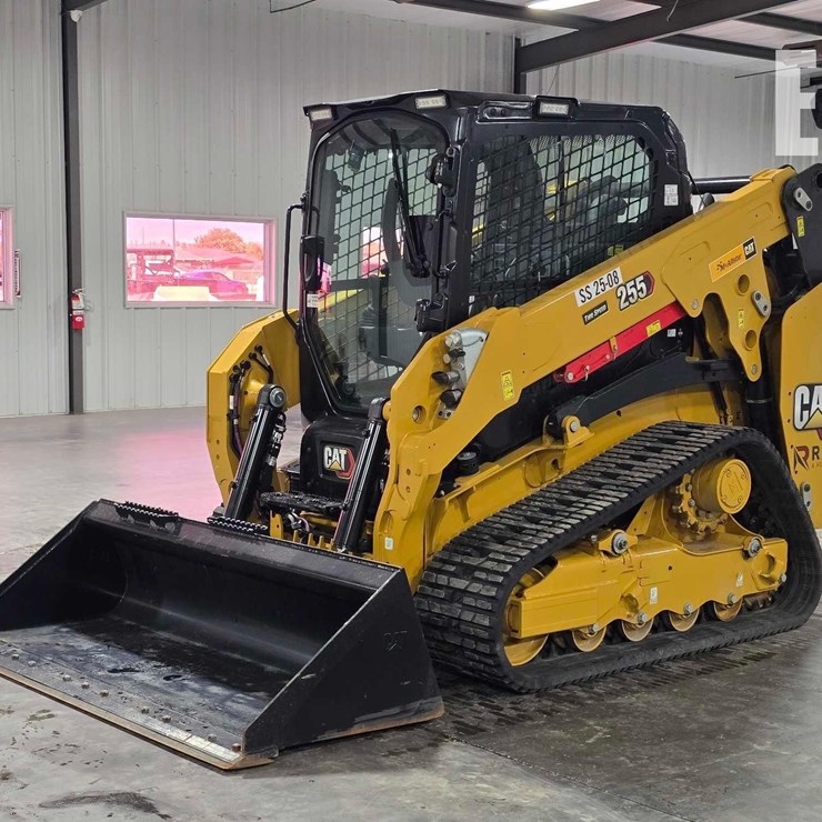 2025 CATERPILLAR 255