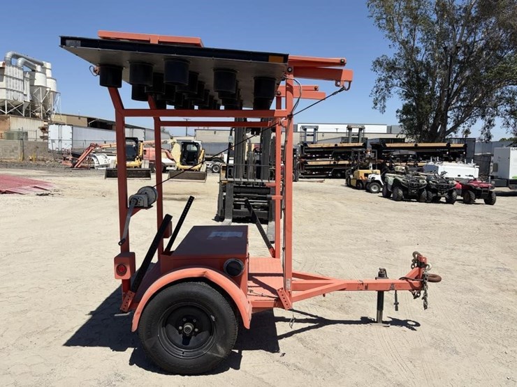 2011-myers-and-sons-gb-4001-arrowboard-trailer-image-6