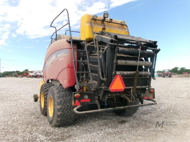 new-holland-big-baler-340-image-5