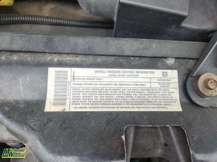 2004-gmc-2500-image-26