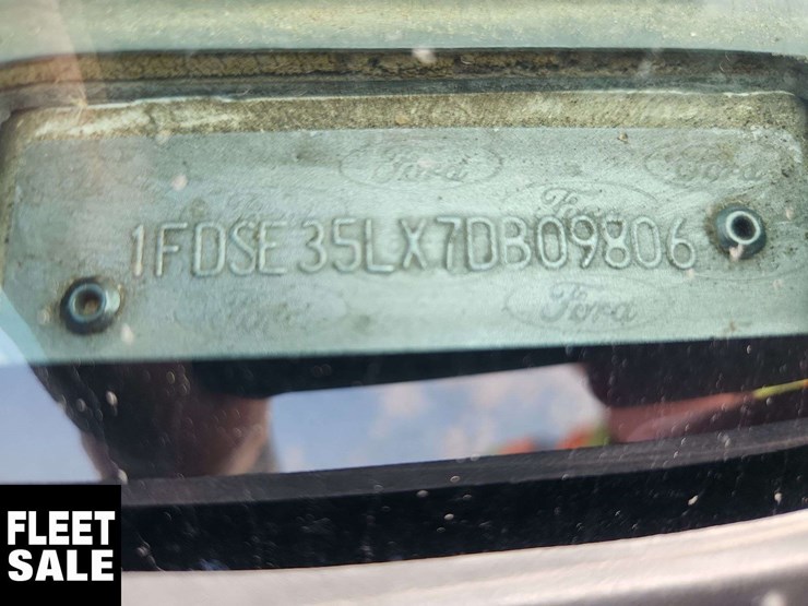 2007-ford-e350-image-23