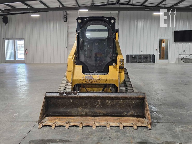 2022-caterpillar-259d3-image-7