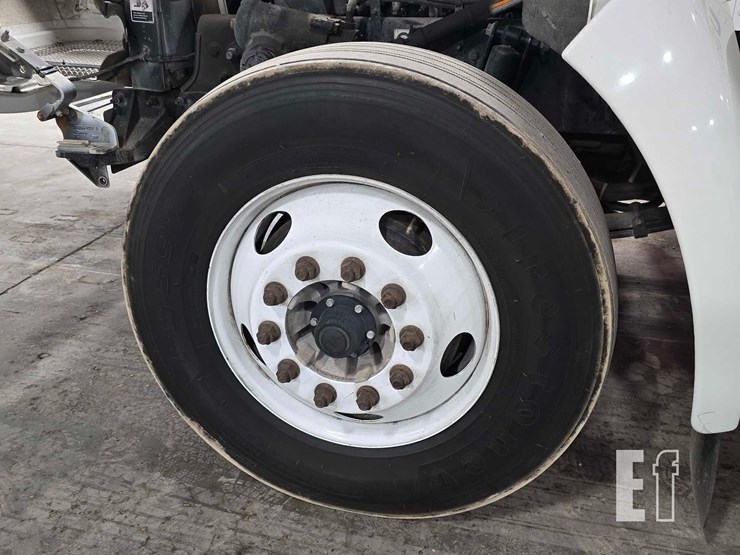 2020-kenworth-t370-image-21