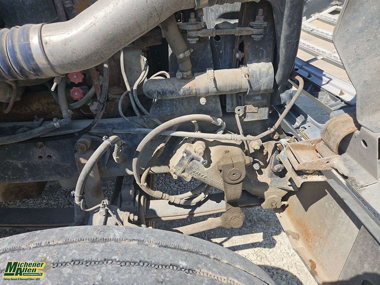 2000-sterling-lt9511-image-39