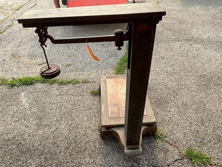 #2303-•-fairbanks-standard-no.10-1/2-platform-scale-image-5