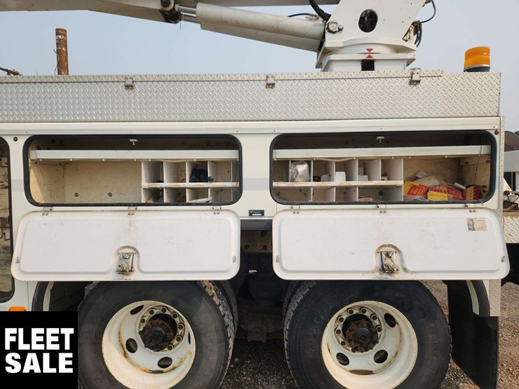 2010-international-workstar-7500-image-23