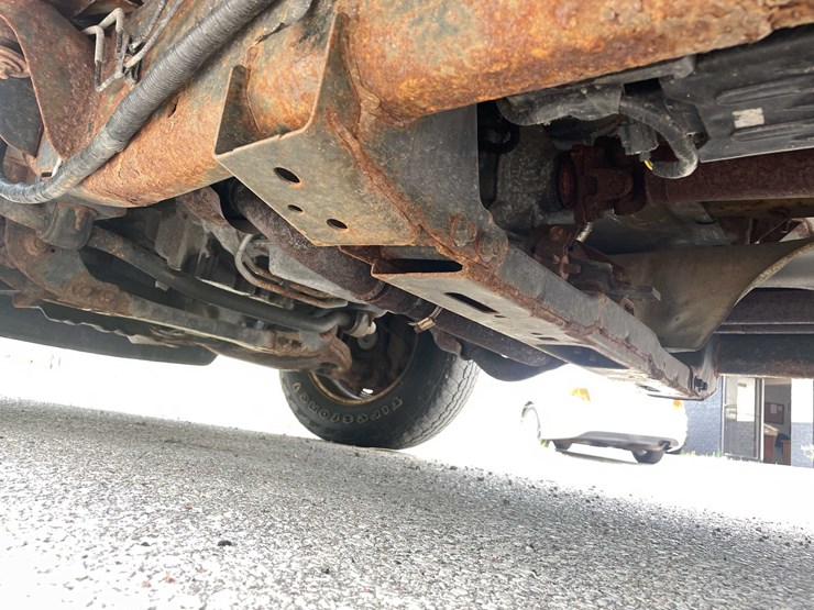 2014-ford-f150-xl-image-69