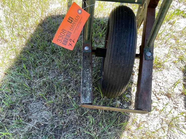 #3308-•-true-temper-wheelbarrow-and-estate-pull-behind-spreader-image-16