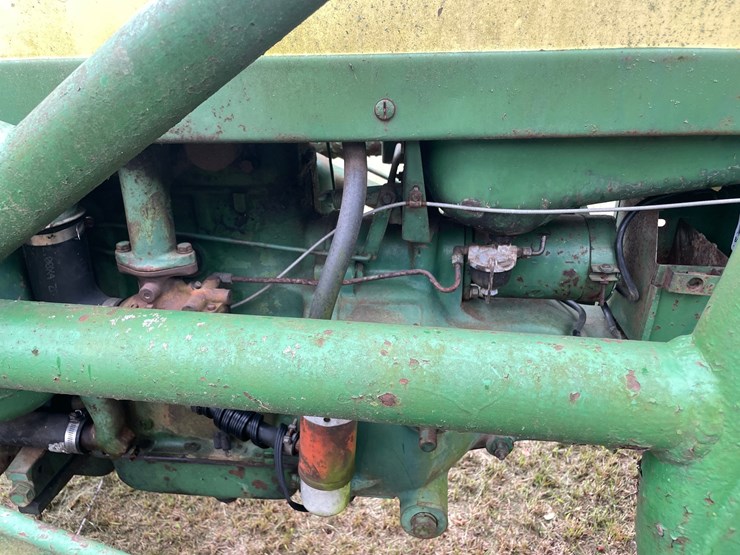 john-deere-420-image-11