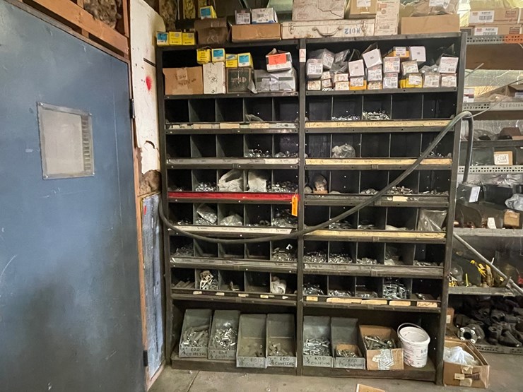 #4002-•-large-metal-organizing-rack-with-hardware-image-1