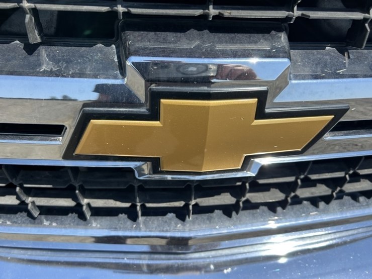 2010-chevrolet-silverado-2500-image-14