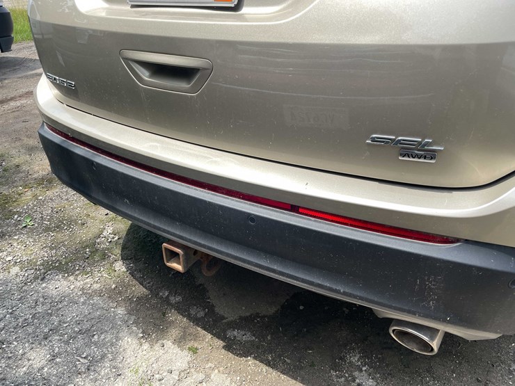 2018-ford-edge-sel-image-29