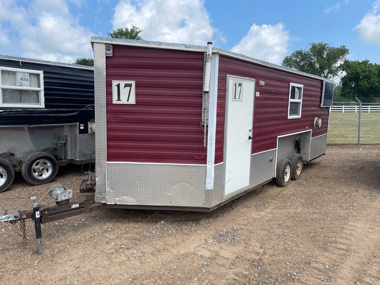 #5819-•-2004-ice-trailer-(sells-bill-of-sale)-image-1