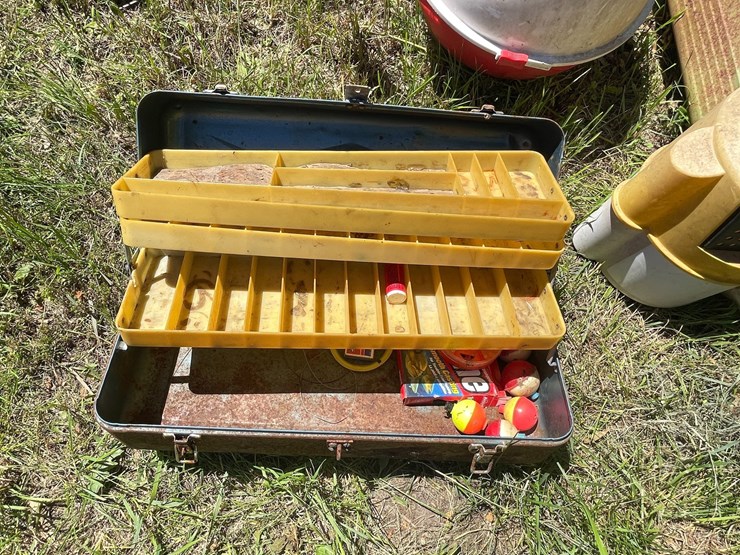 #3304-•-vintage-metal-tackle-boxes-with-contents-image-8