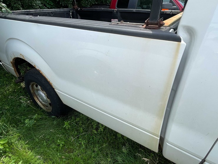 2010-ford-f150-image-24