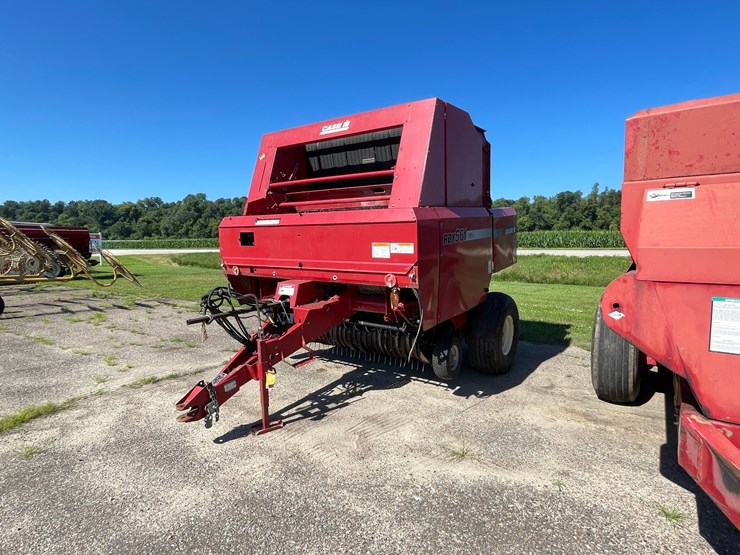 case-ih-rbx561-image-1