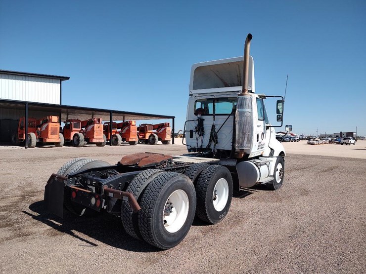 2012-international-prostar-image-5