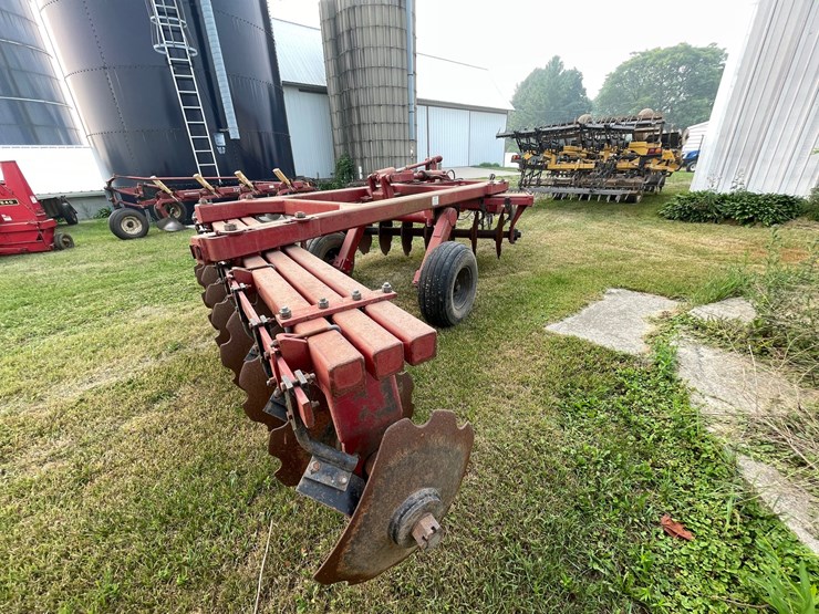 #2262-•-miller-c-series-offset-disk-harrow-image-3