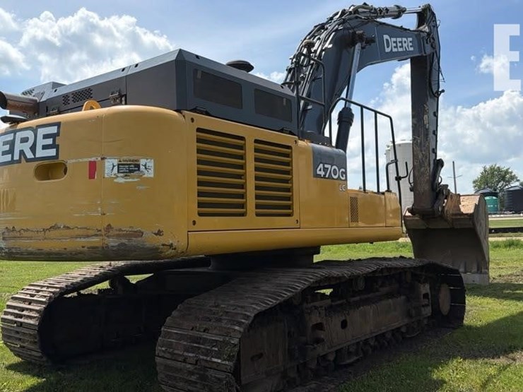 2015-deere-470g-lc-image-4
