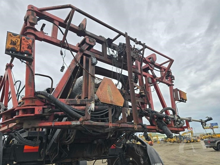 2013-case-ih-patriot-3230-image-13