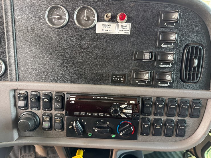 2015-national-800d-image-29