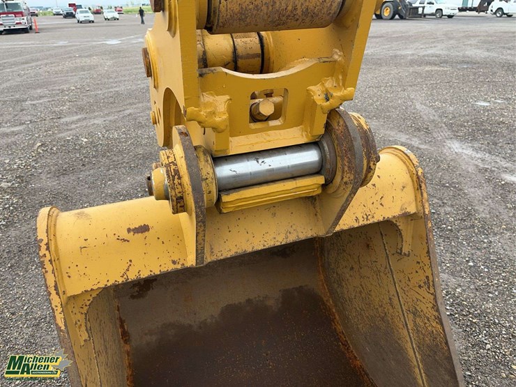2018-caterpillar-312fgc-image-23