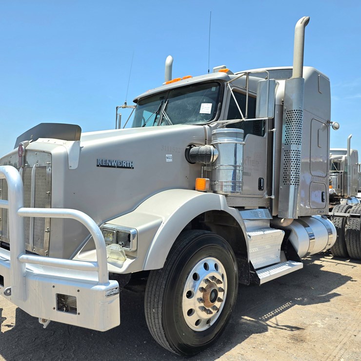2012 KENWORTH T800