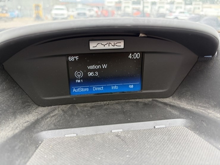 2017-ford-escape-image-30